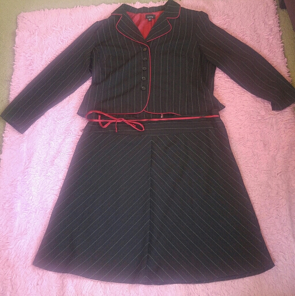 Black and Red Skirt Suit Set